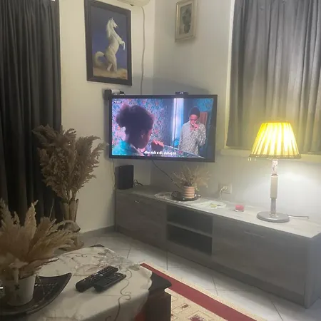 Apartament Relax In A Cozzy Flat Tirana