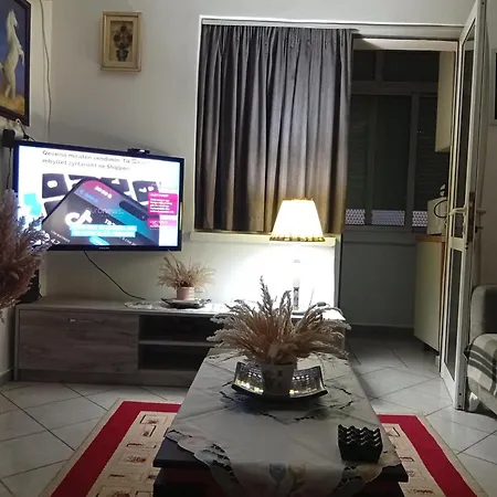 Relax In A Cozzy Flat Διαμέρισμα Τίρανα