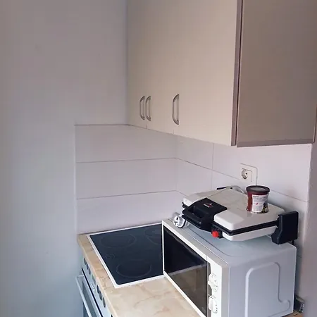 Relax In A Cozzy Flat Tirana